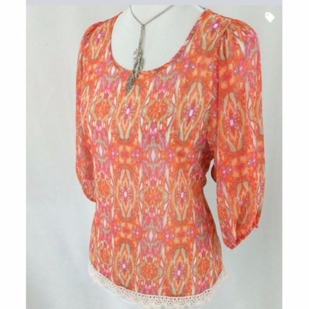 Beautiful Crochet Trim Top - Picture 3 of 3
